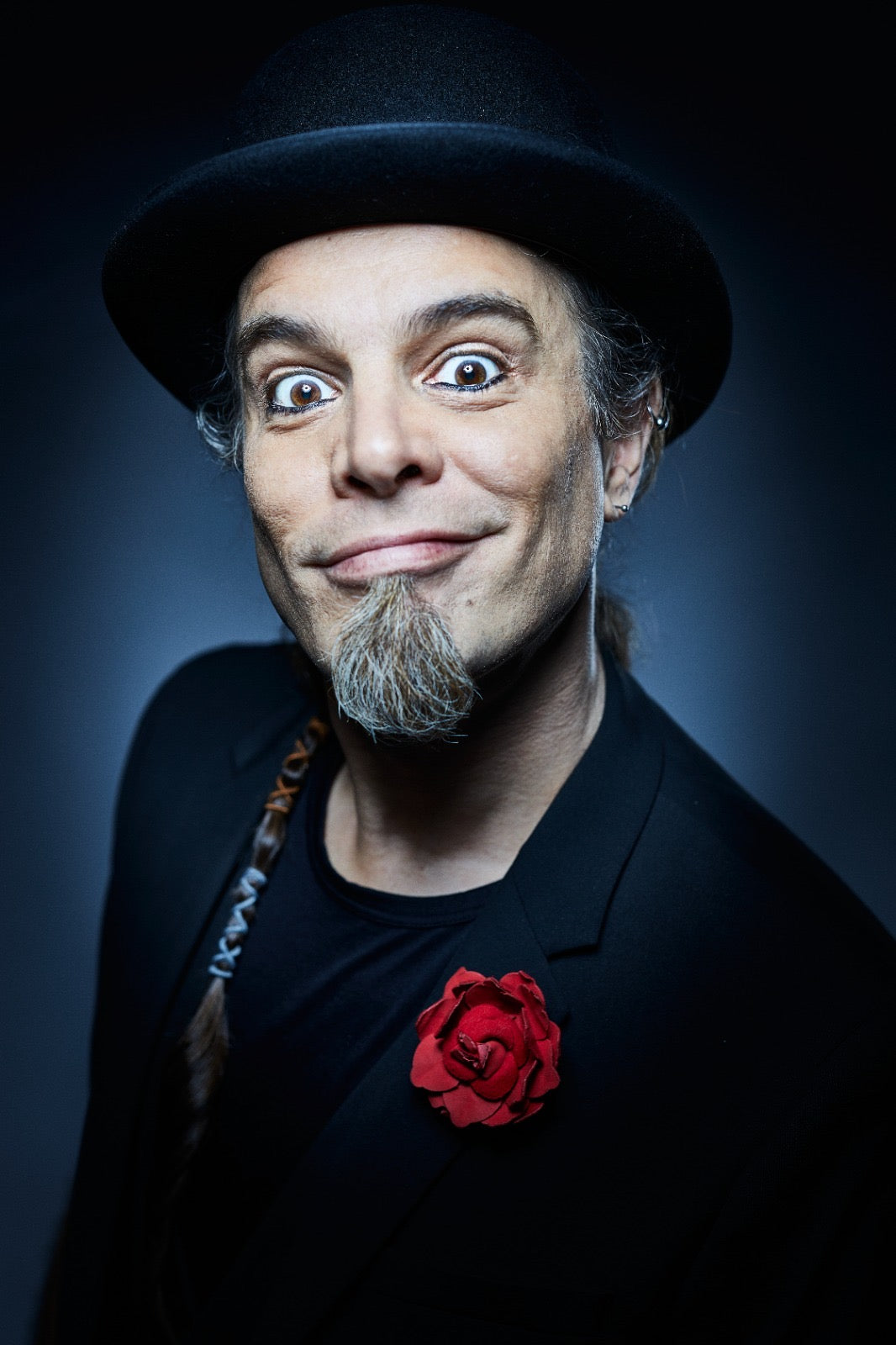 13 de Junio. 20:30H                        CARLOS ADRIANO